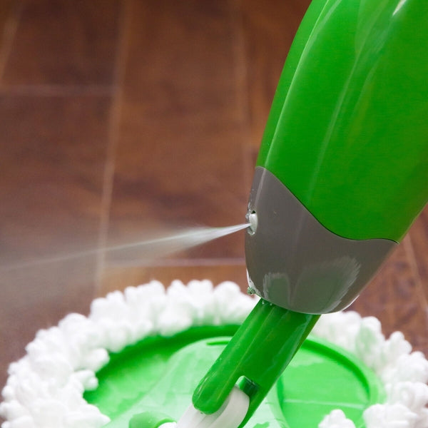 Triple Dust Mop With Spray Holder